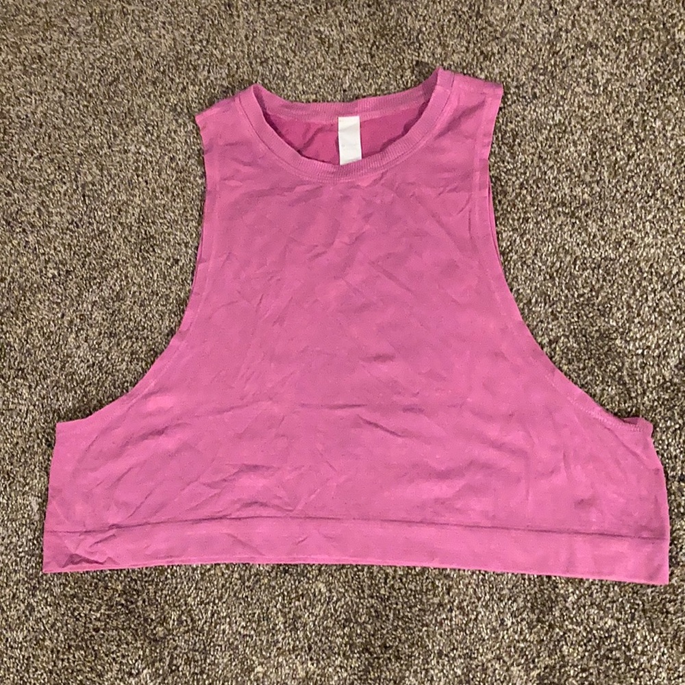 A by Avocado go to crop top